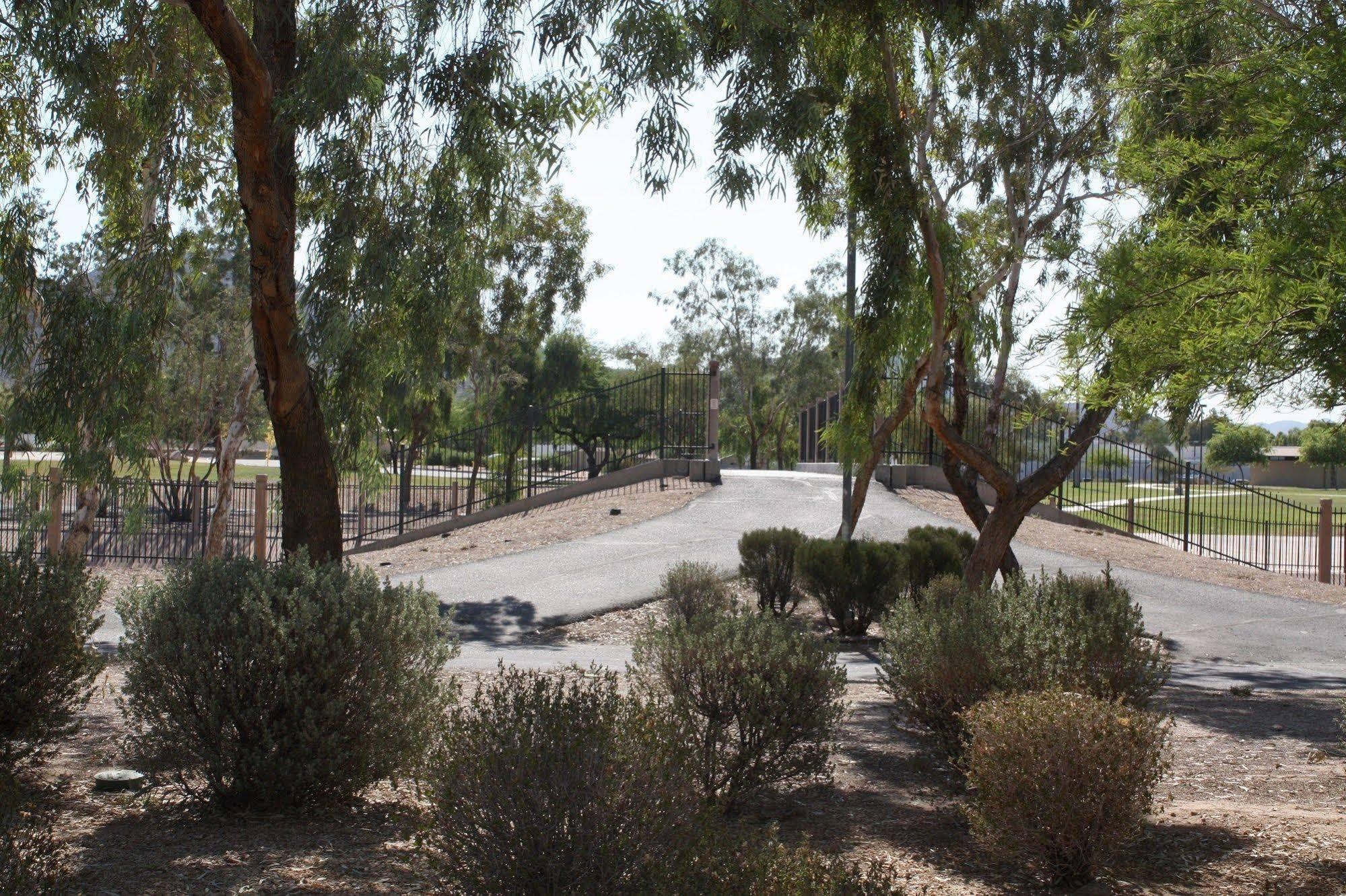Sonesta Simply Suites Phoenix Glendale Eksteriør billede